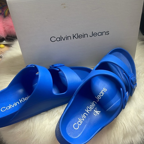 Calvin Klein Men or women Slipon - Picture 4 of 8